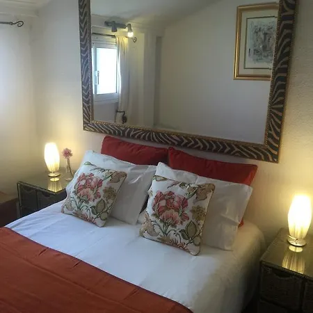Antonio Da Gloria Apartment